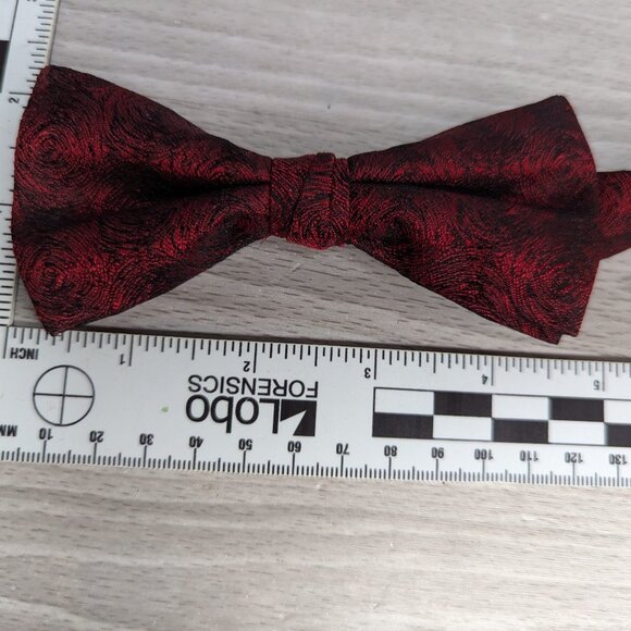 Cummerbund Set in Maroon & Black Includes Matching Bow Tie with Original Box - Picture 7 of 7